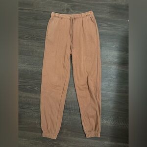 Women’s Jogger Pants
Hippy Rose
size small